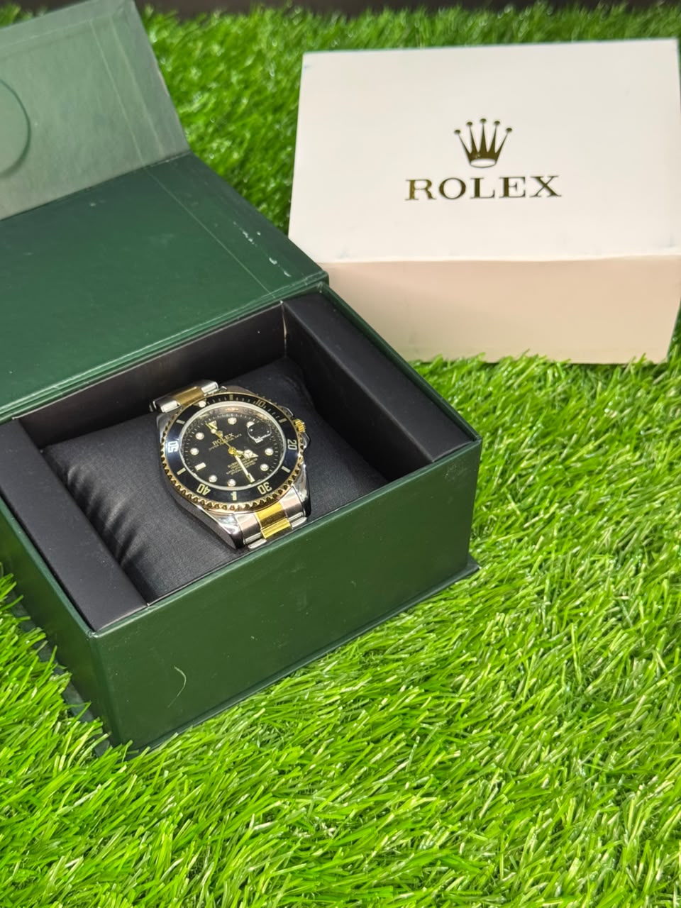 Rolex Submariner Date